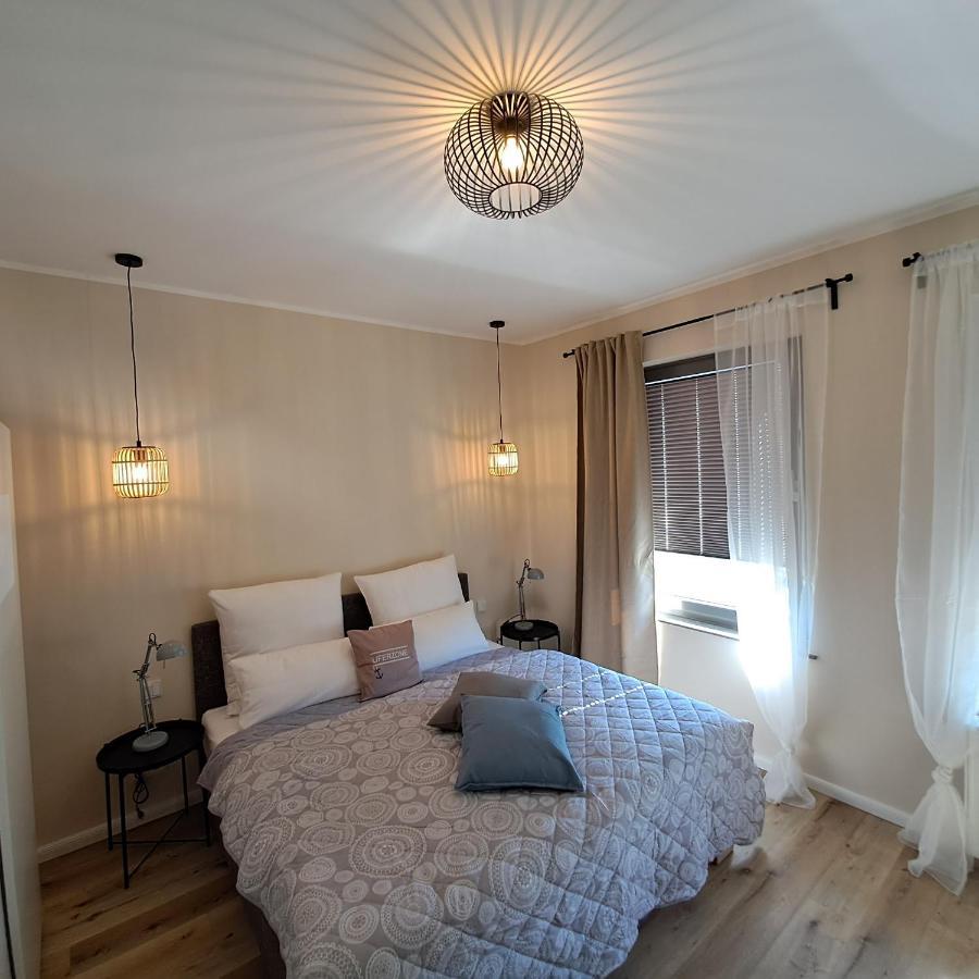 Hotel-Ferienwohnungen Cafe Maarblick Schalkenmehren Dış mekan fotoğraf