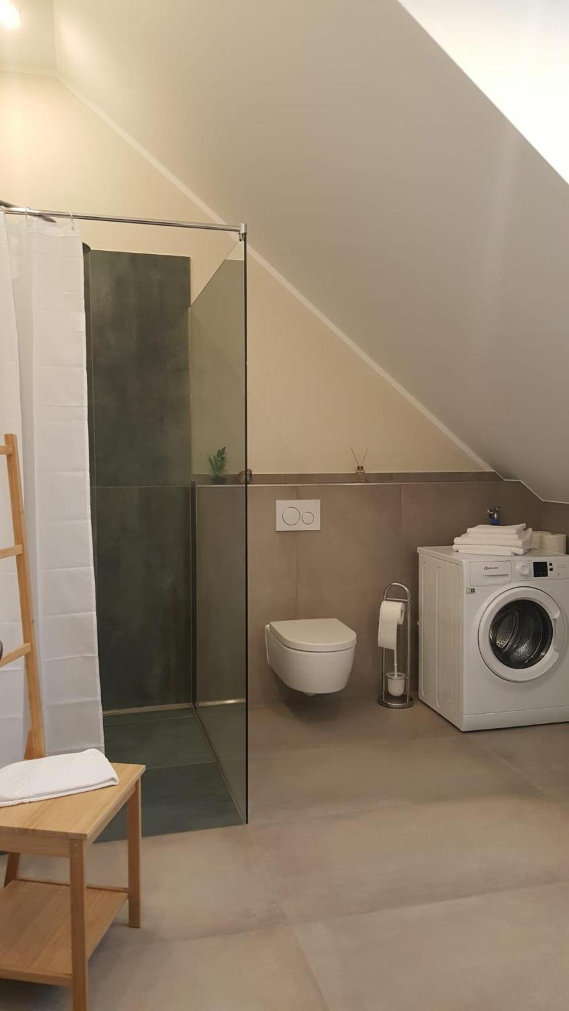 Hotel-Ferienwohnungen Cafe Maarblick Schalkenmehren Dış mekan fotoğraf