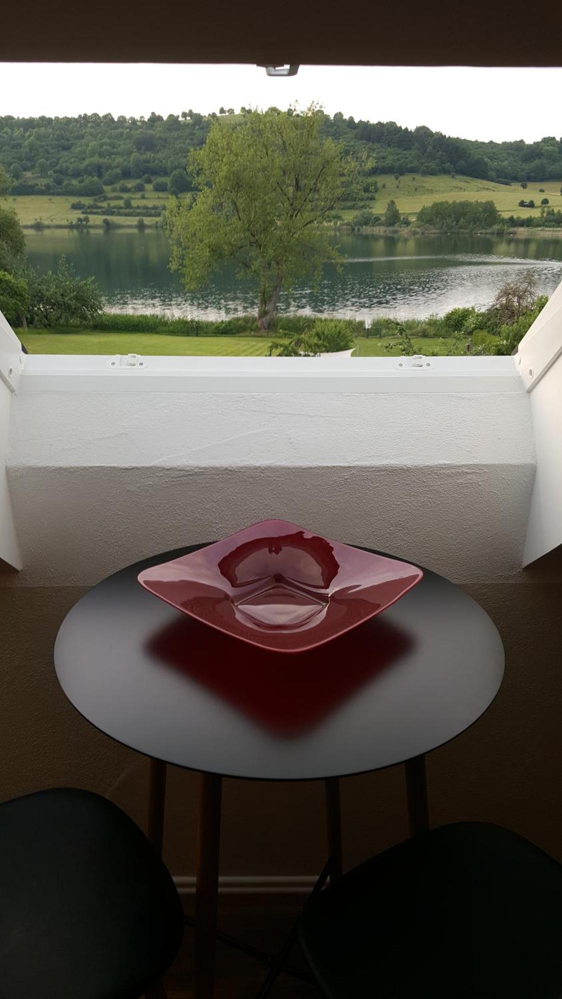 Hotel-Ferienwohnungen Cafe Maarblick Schalkenmehren Dış mekan fotoğraf