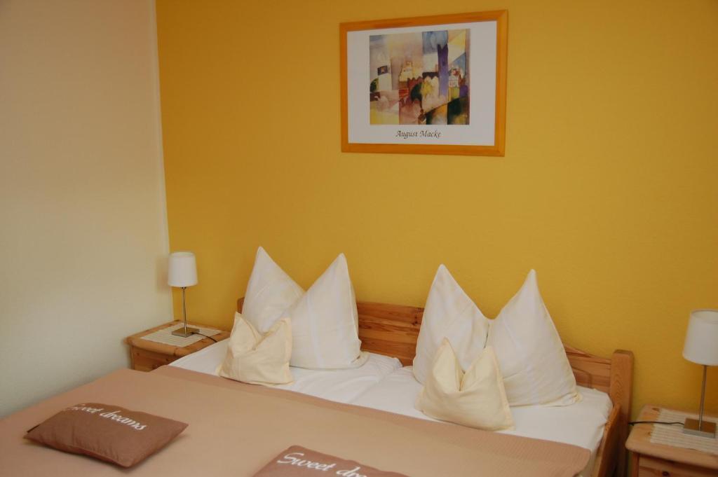 Hotel-Ferienwohnungen Cafe Maarblick Schalkenmehren Oda fotoğraf